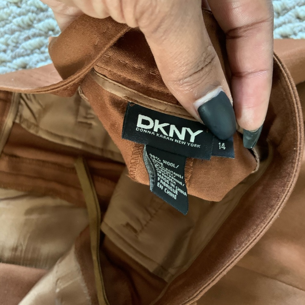 Pants - Picture 2 of 5